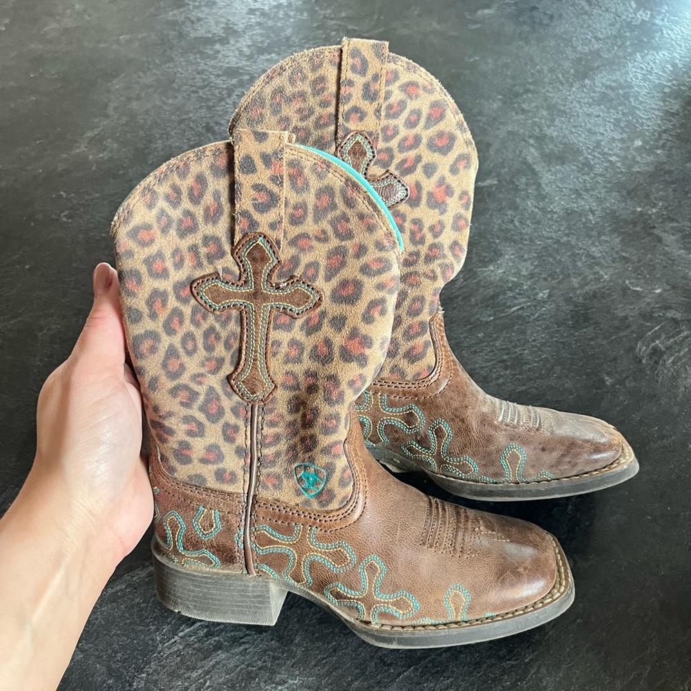 Ariat Girls Boots 9c
